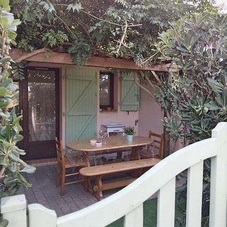 Jolie Maisonnette Dans Residence Calme Avec Piscine Le Barcares Ngoại thất bức ảnh